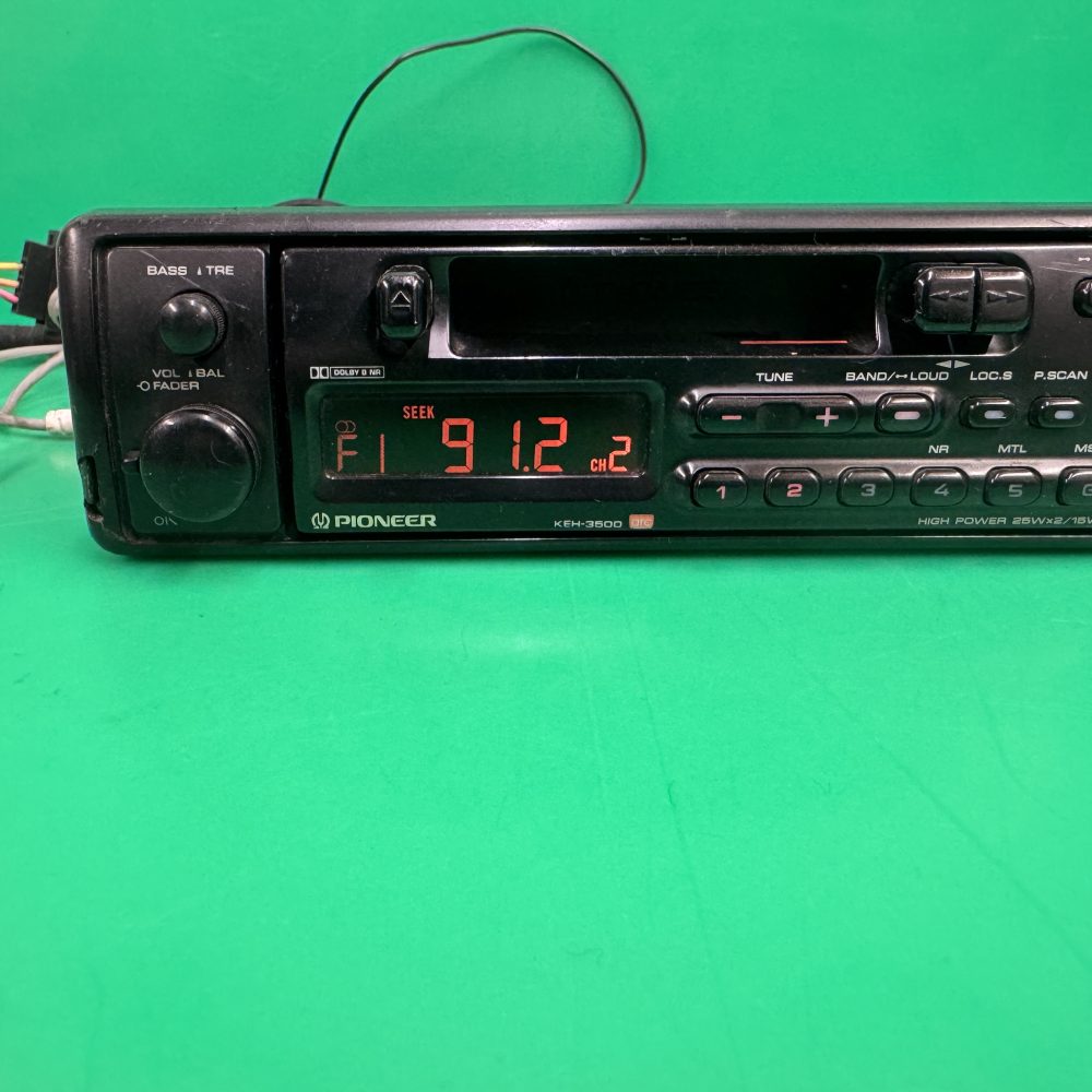 Pioneer Keh-3500 old car radio cassette player