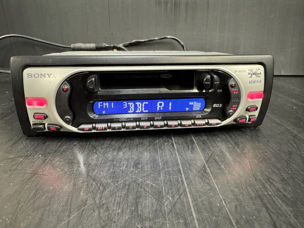Sony Car Radio Cassette Player Cd Changer Control model Xr-Ca370x - JT ...