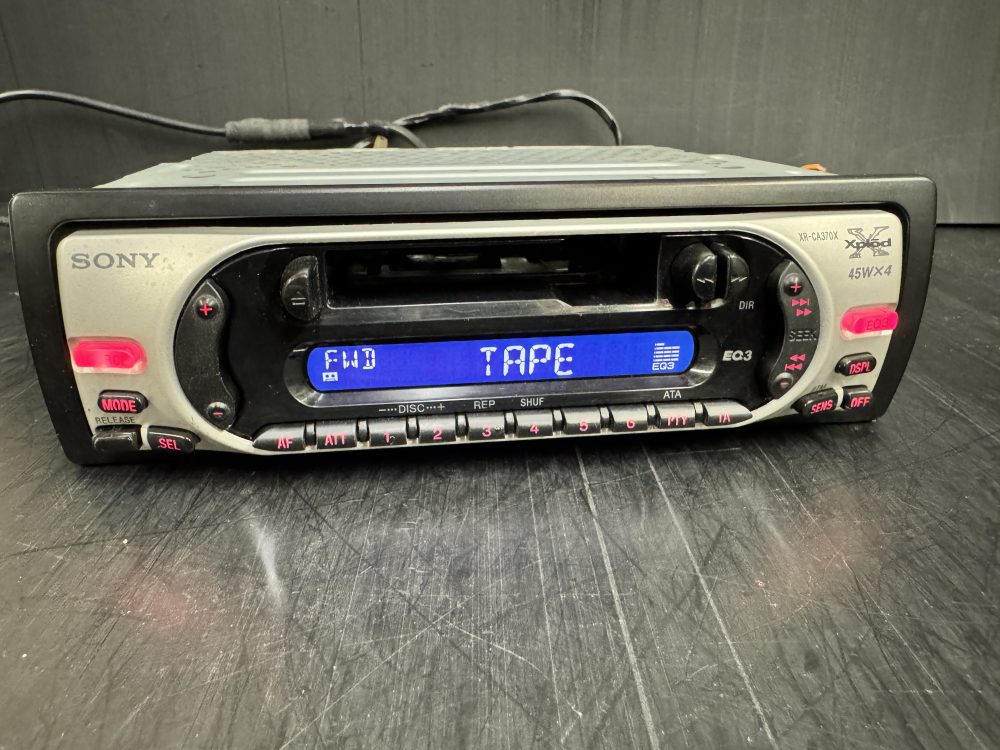 Sony Car Radio Cassette Player Cd Changer Control model Xr-Ca370x - Image 3