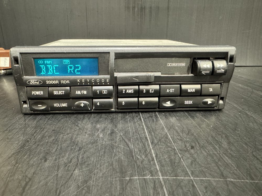 Ford 2006r Rds Mondeo etc car Radio Cassette with code