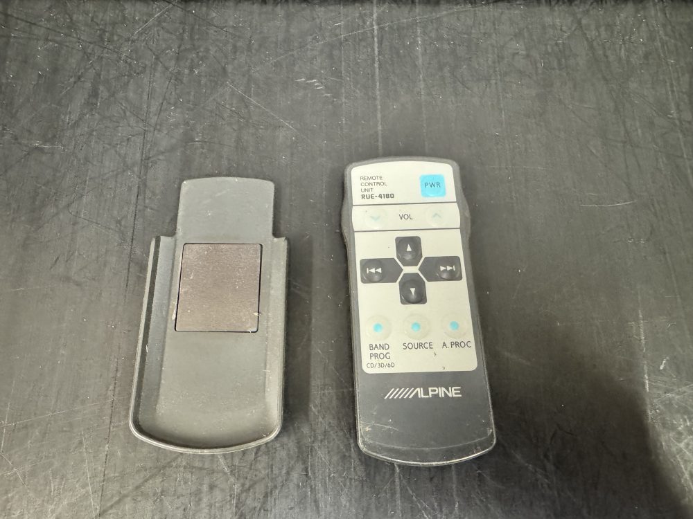 Alpine Rue-4180 Car Radio Stereo Remote Control Ir Controller