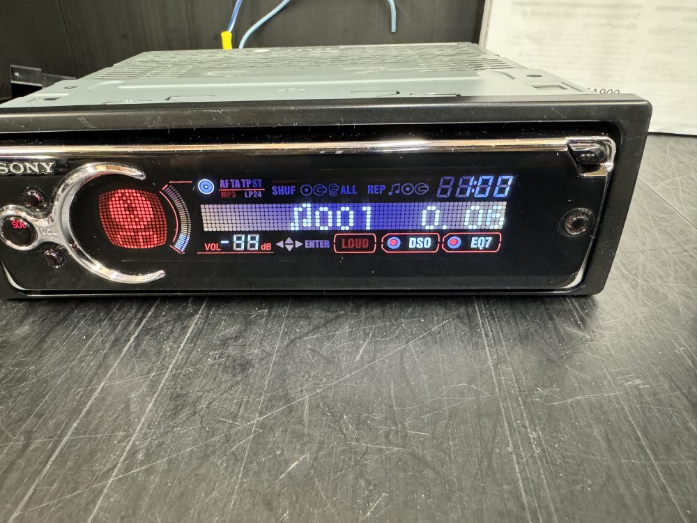 Sony Cdx-Ca900 Xplod Car Radio Top spec Rare model - Image 5