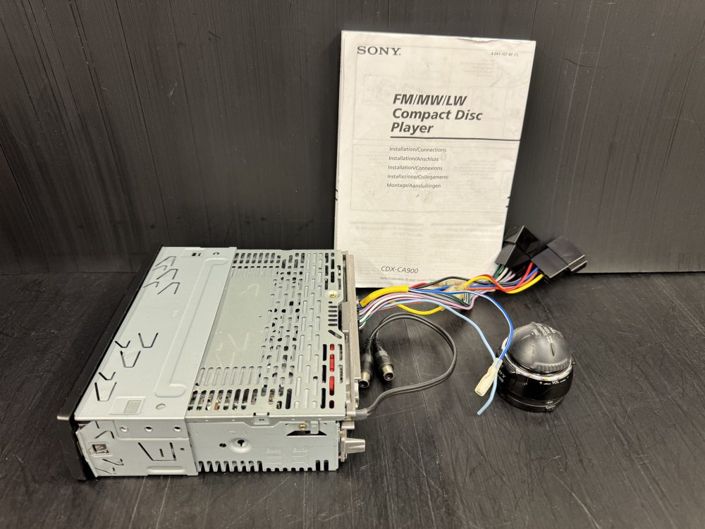 Sony Cdx-Ca900 Xplod Car Radio Top spec Rare model - Image 8