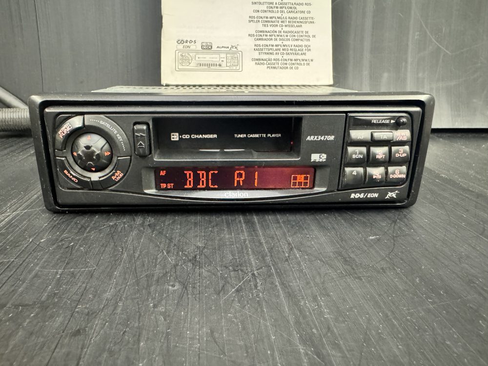 Clarion Arx3470r Old Classic Vintage Radio Cassette Player Cd Changer Control