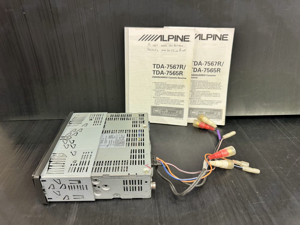 Alpine Tda-7567r old school radio cassette Very Rare model - Image 7