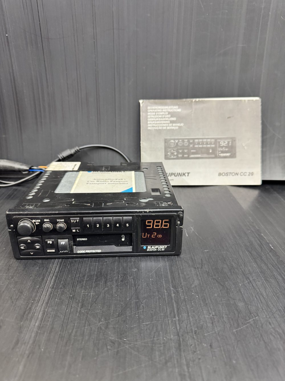 Blaupunkt Boston CC20 old car radio cassette player