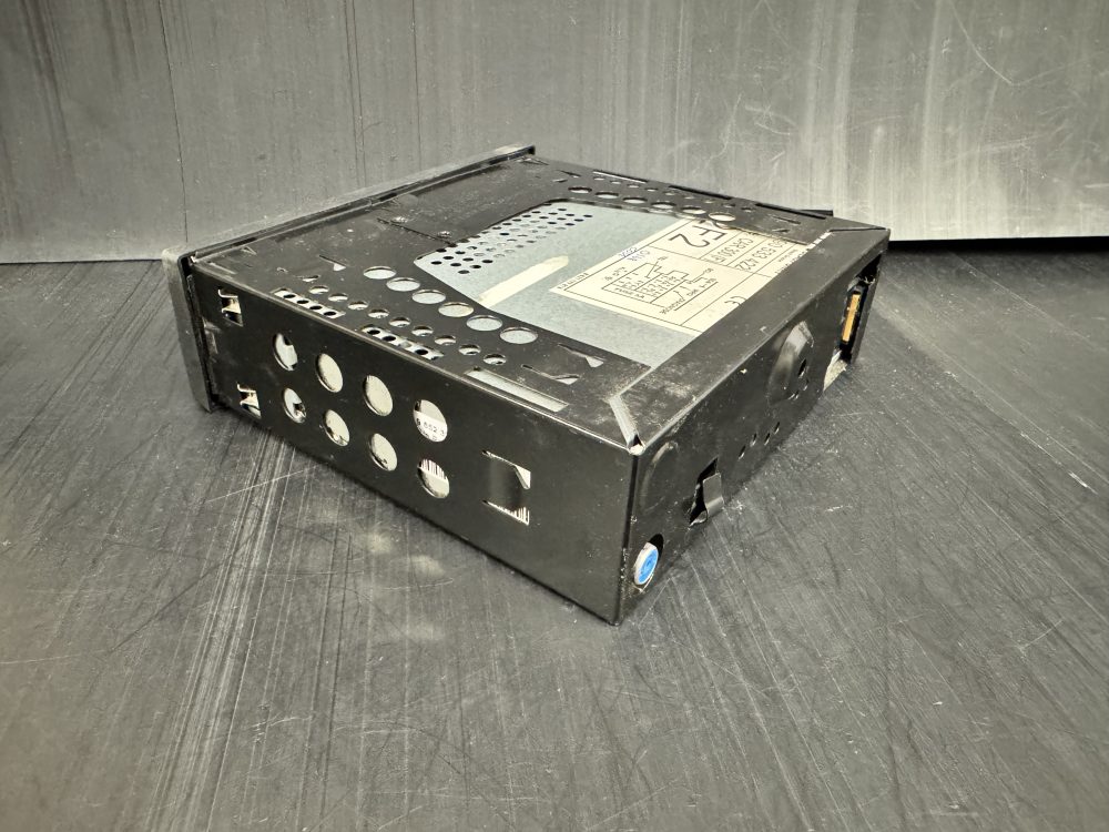 Vauxhall Blaupunkt Car300 old radio cassette with code - Image 3