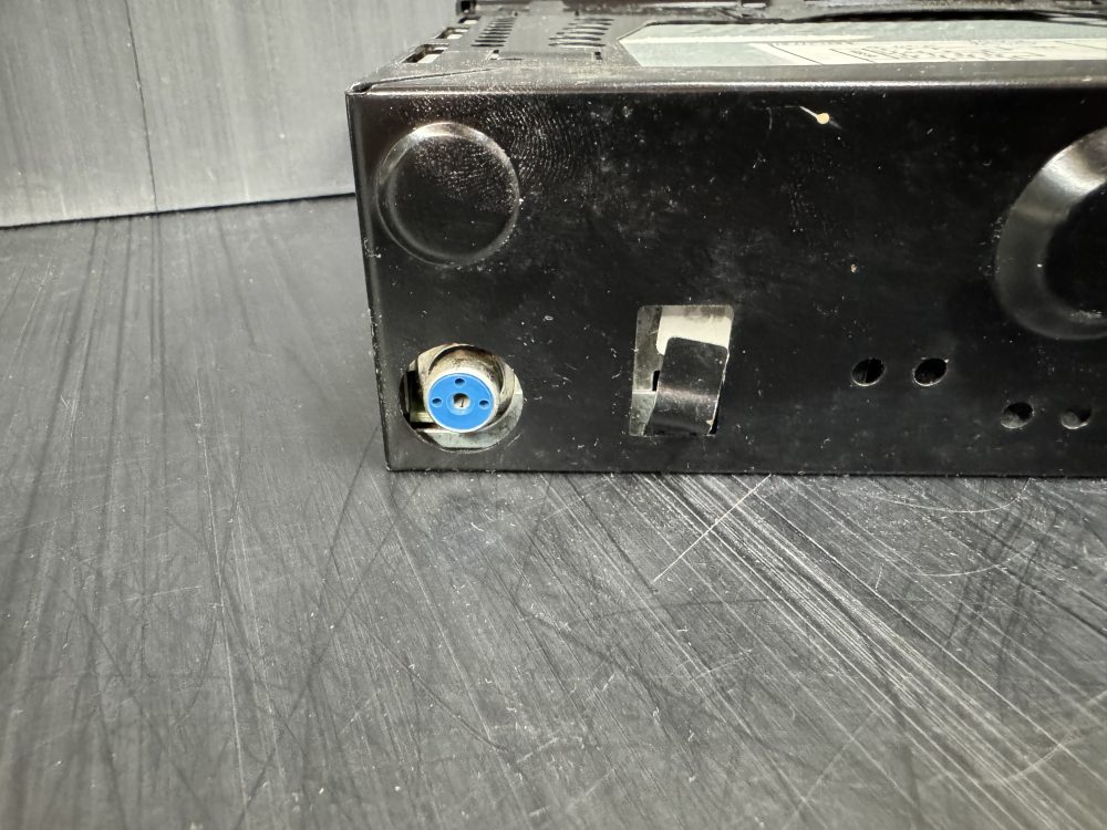 Vauxhall Blaupunkt Car300 old radio cassette with code - Image 6