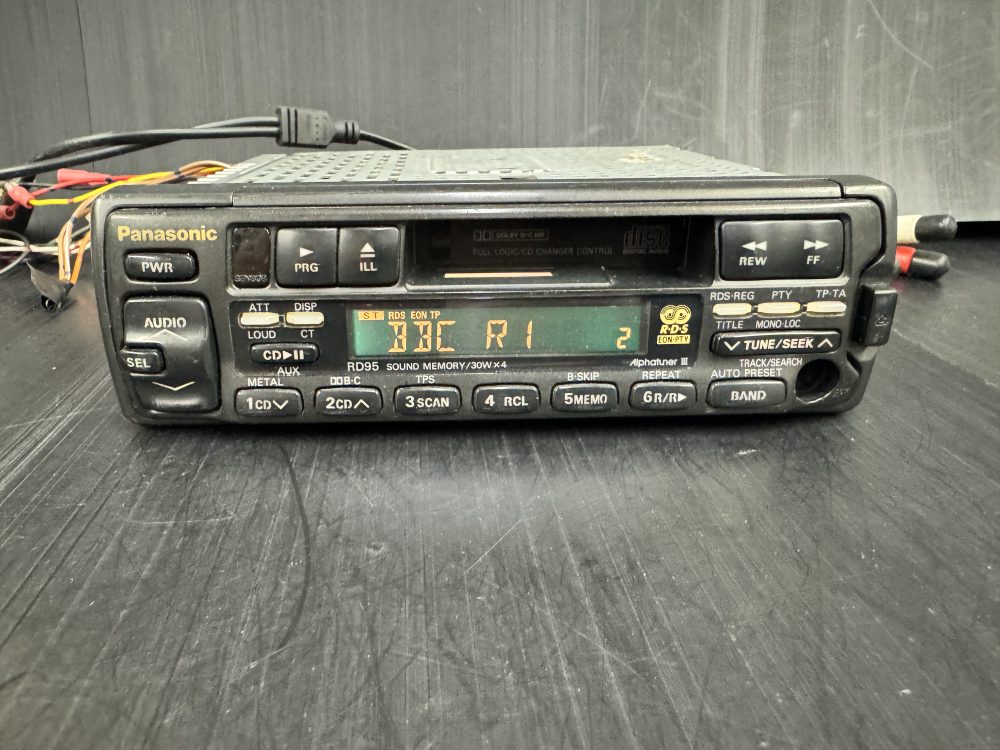 Panasonic RD95 Old Vintage Radio Cassette Player Cd Changer Control Aux in - Image 3