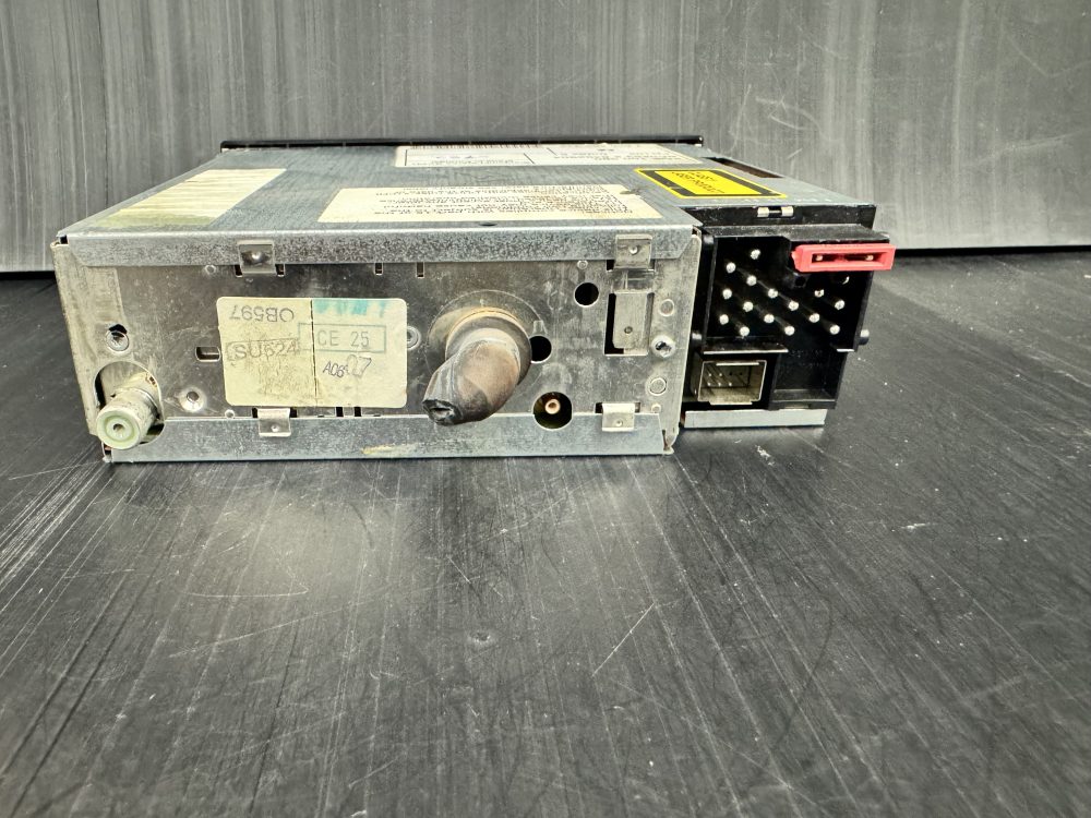 Blaupunkt Rover Xqe100380 Car Radio Stereo head unit with code - Image 8