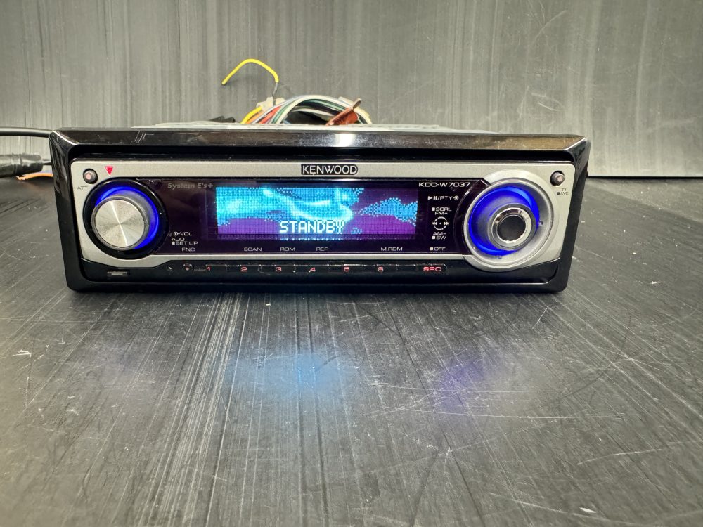 Kenwood Kdc-W7037 Car radio head unit CD player with Changer Control