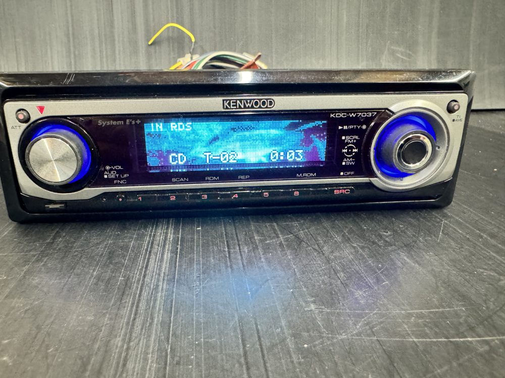 Kenwood Kdc-W7037 Car radio head unit CD player with Changer Control - Image 5