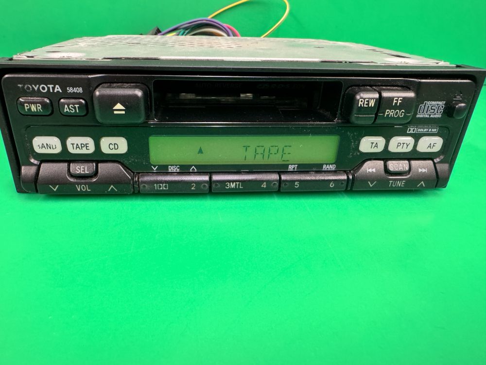 Toyota 58408 Oem radio cassette head unit - Image 5