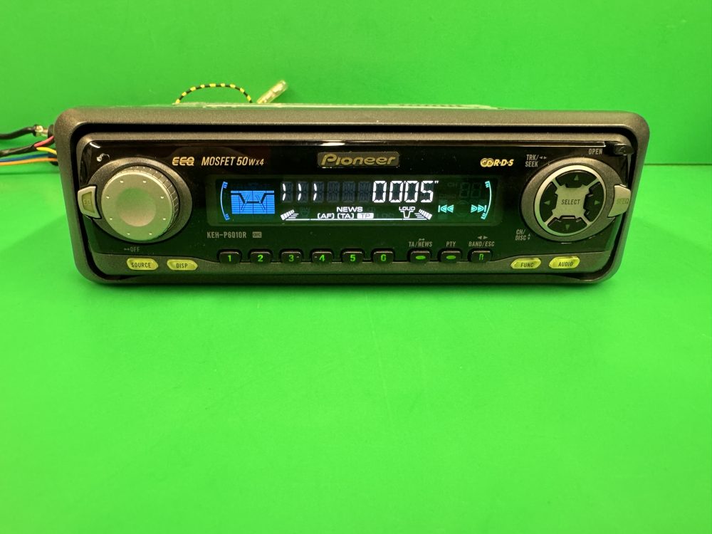 Pioneer Keh-P6010r old car radio cassette player with Cd changer control - Image 4