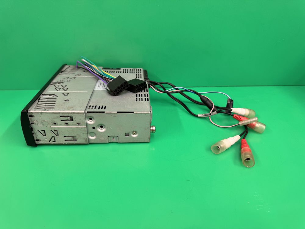 Alpine Car Radio Stereo Cd Player Model Cde-7828r with Green Illumination - Image 4