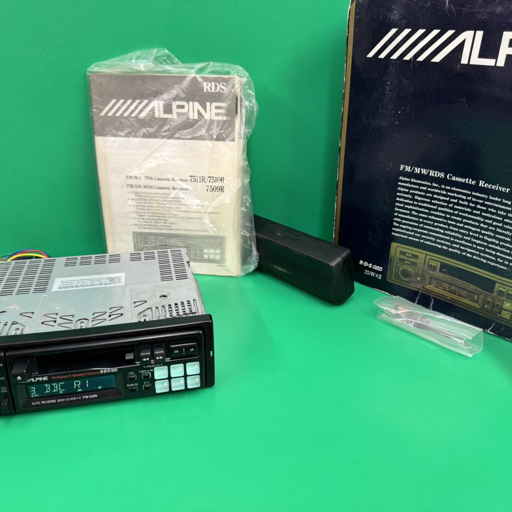 Alpine 7510r Car Radio Stereo Cassette Player Model with Green Illumination boxed