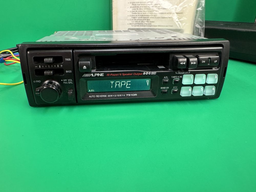 Alpine 7510r Car Radio Stereo Cassette Player Model with Green Illumination boxed - Image 4