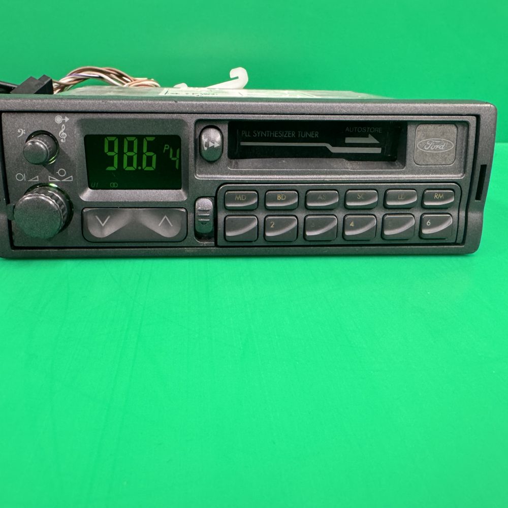 Ford Original Upgrade Radio Cassette Fiesta Escort Rate model