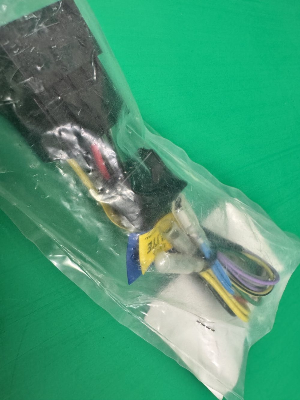 Pioneer Cde7059 genuine new  lead Wiring loom - Image 3