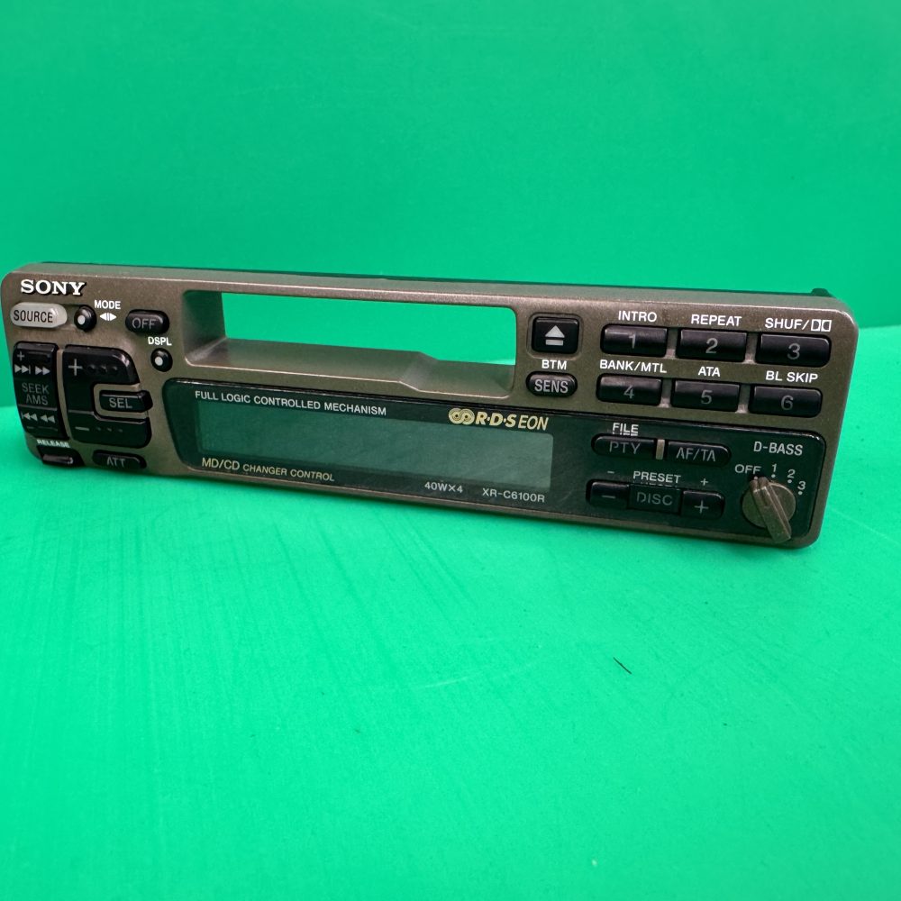 Sony Xr-C6100r Car Radio Stereo face front panel Facia only