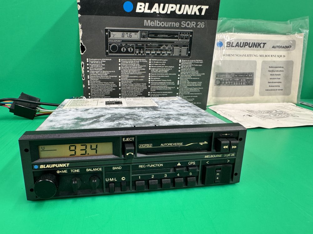 Blaupunkt Melbourne Sqr26 old car radio cassette player boxed excellent - Image 3