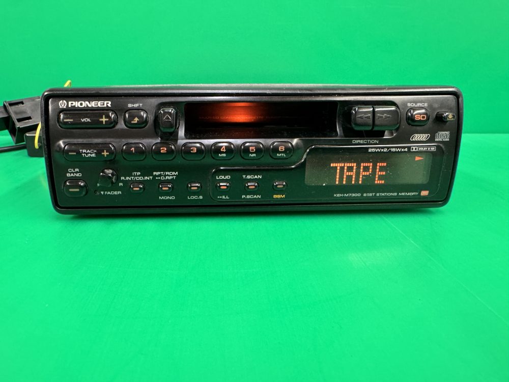 Pioneer old car radio cassette Keh-M7300 Classic with Cd changer control - Image 4