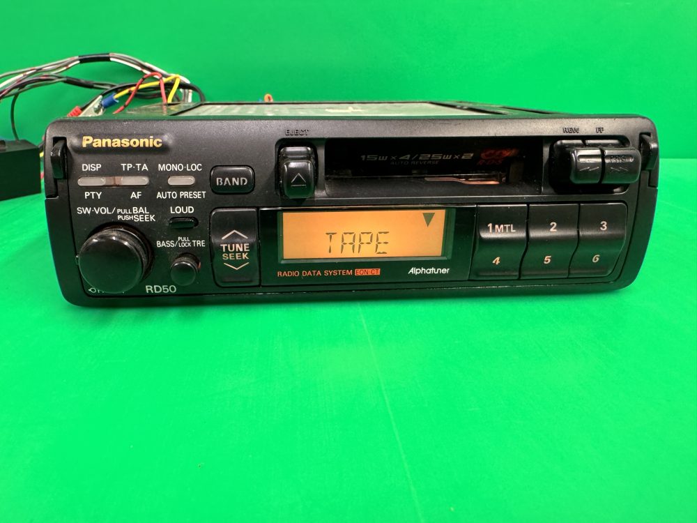 Panasonic Cq-Rd50 Old Vintage Radio Cassette Player Pull out version - Image 3
