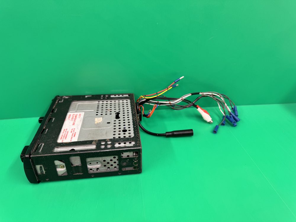 Panasonic Cq-Rd50 Old Vintage Radio Cassette Player Pull out version - Image 4