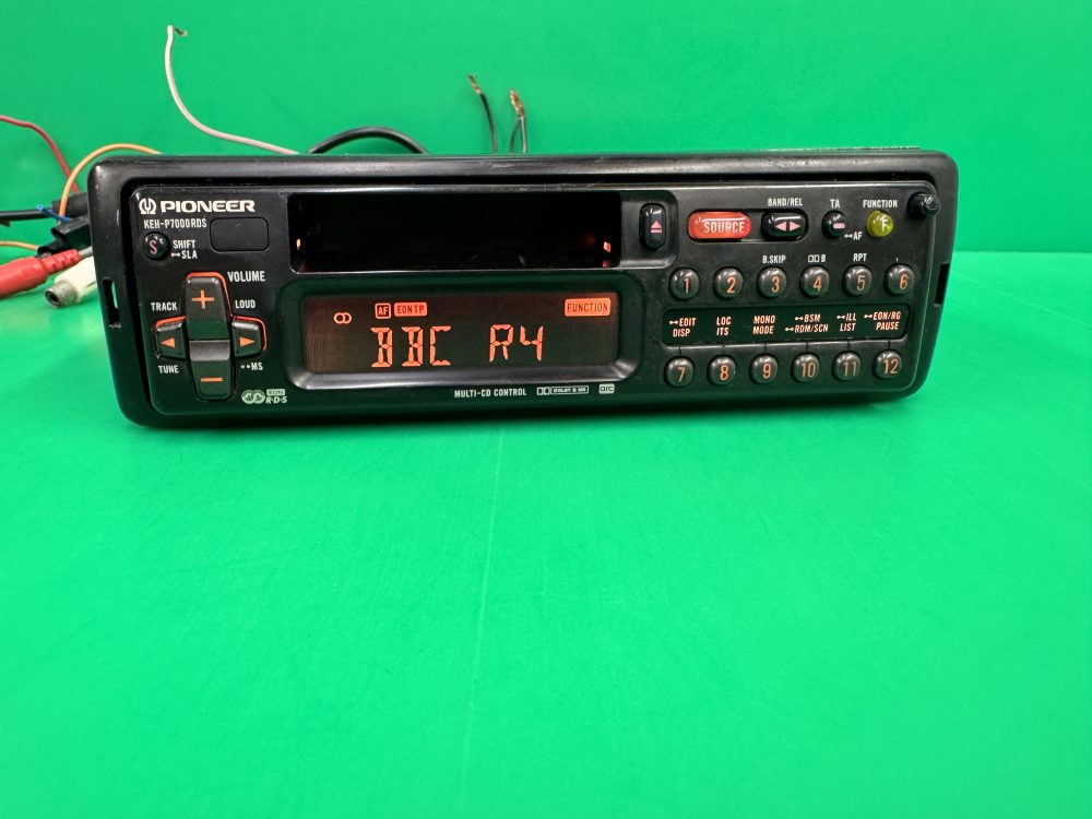 Pioneer Keh-P7000rds old car radio cassette player with Cd changer control
