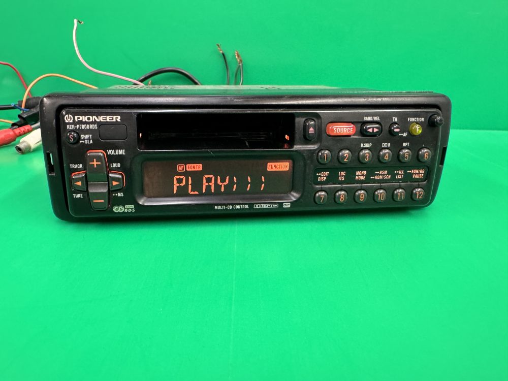 Pioneer Keh-P7000rds old car radio cassette player with Cd changer control - Image 4