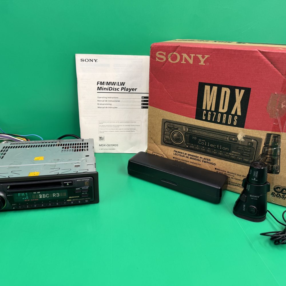 Sony Mdx-C670rds Car Radio Stereo Mini-Disc Player boxed with remote commander