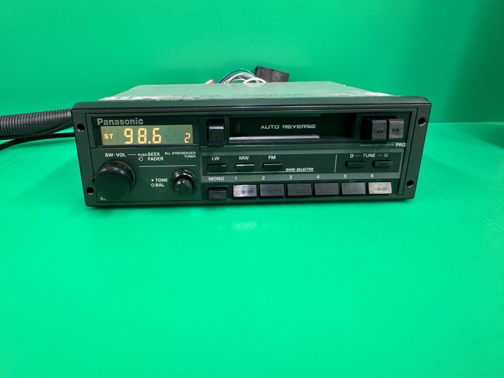 Panasonic 825 Old Vintage Radio Cassette Player Old Golf Audi - Image 3