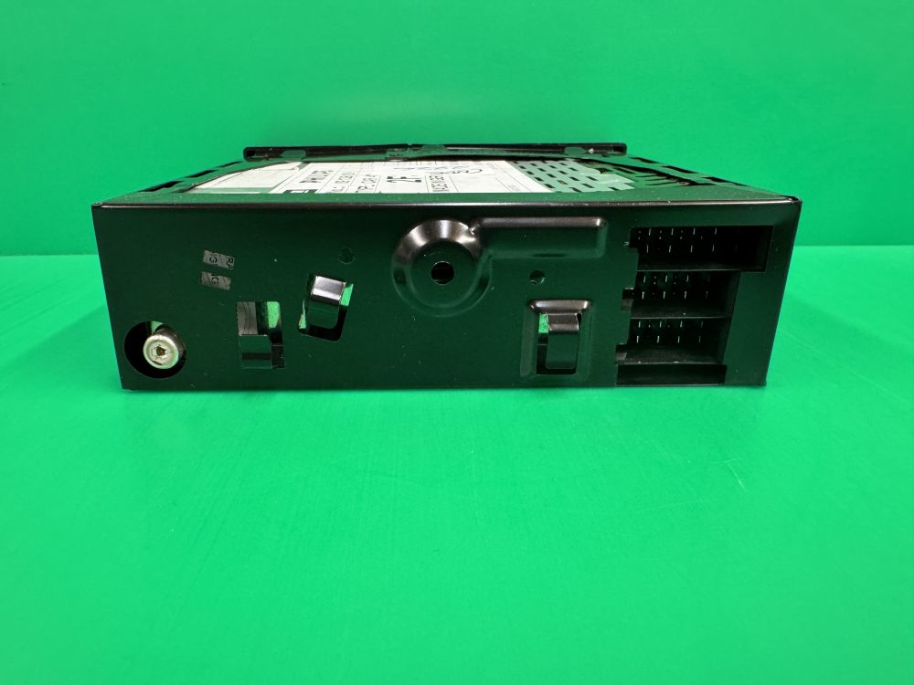 Vauxhall Philips Car400 old car radio cassette player with code and cage - Image 4