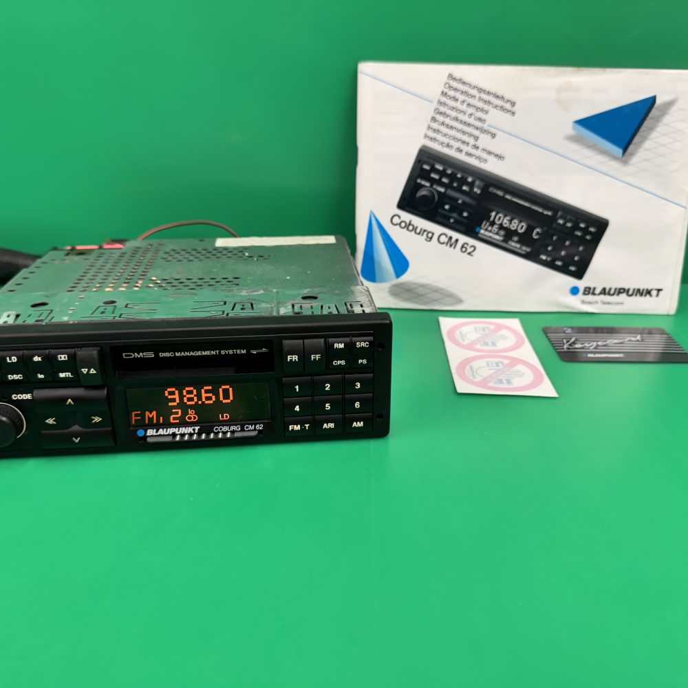 Blaupunkt Coburg Cm62 old car radio cassette player With changer Control
