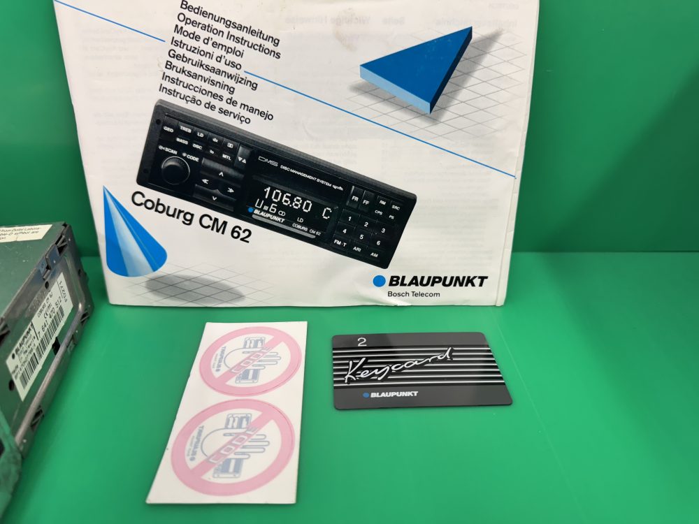 Blaupunkt Coburg Cm62 old car radio cassette player With changer Control - Image 4