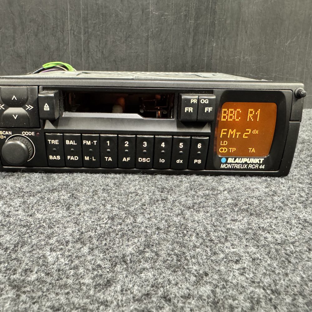 Blaupunkt Montreux Rcr 44 old car radio cassette player