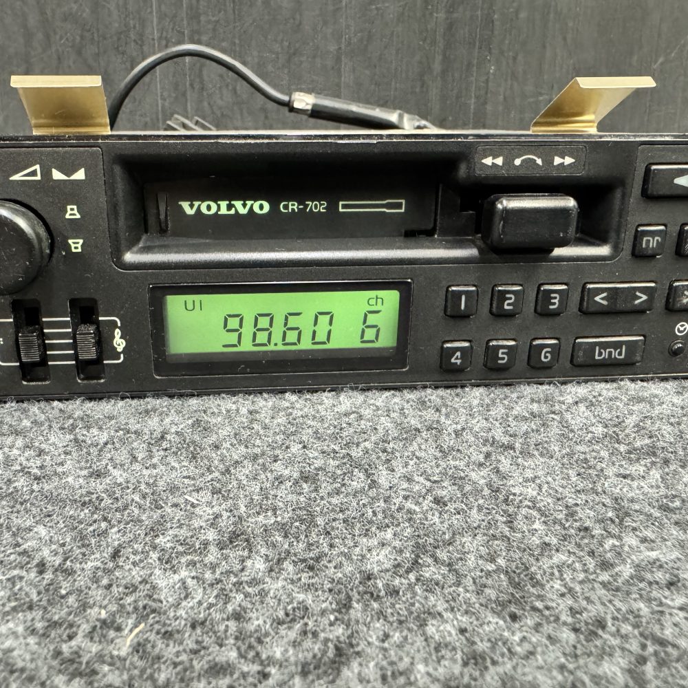 Old Volvo CR-702 Old Classic Vintage Radio Cassette Player with code