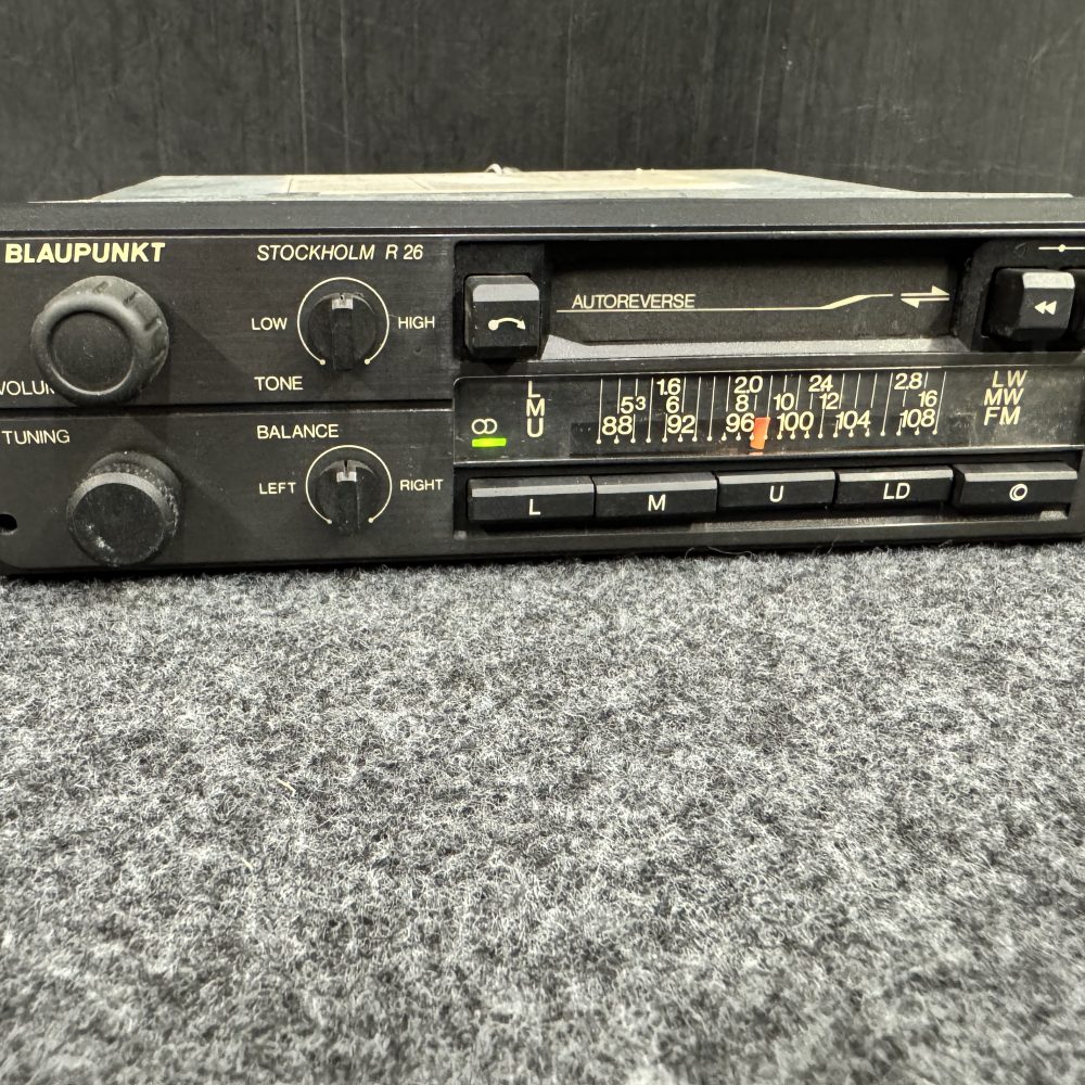 Blaupunkt Stockholm R26 old car radio cassette player