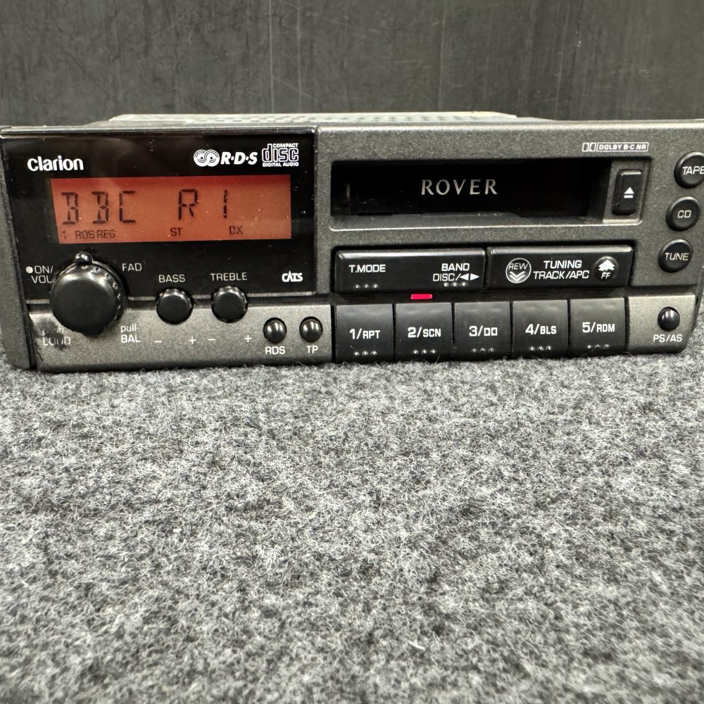 Clarion Rover old car radio cassette player PU-9590B XQD 10048
