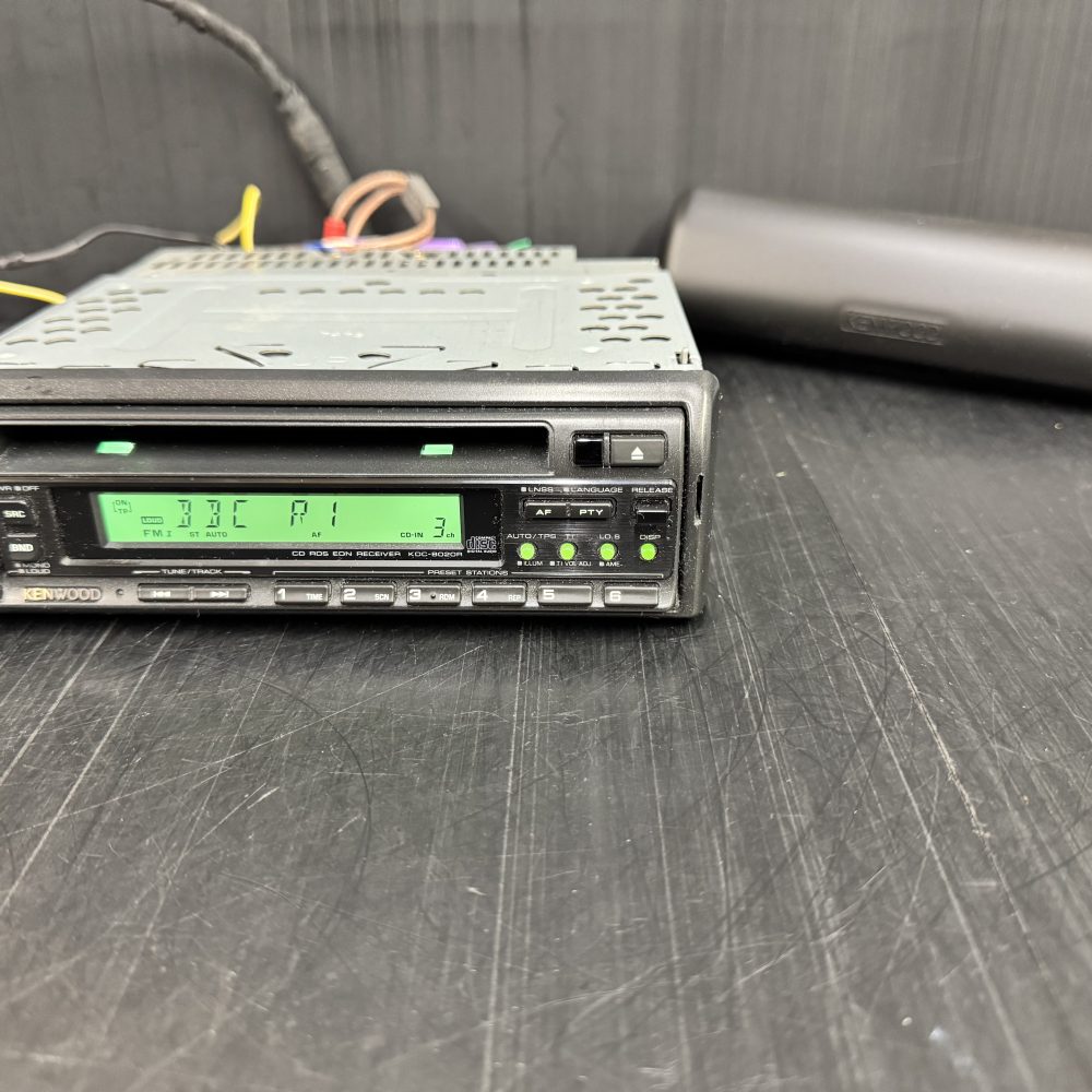 Old School Kenwood Car Radio Stereo Cd Player Kdc-8020r Rare model