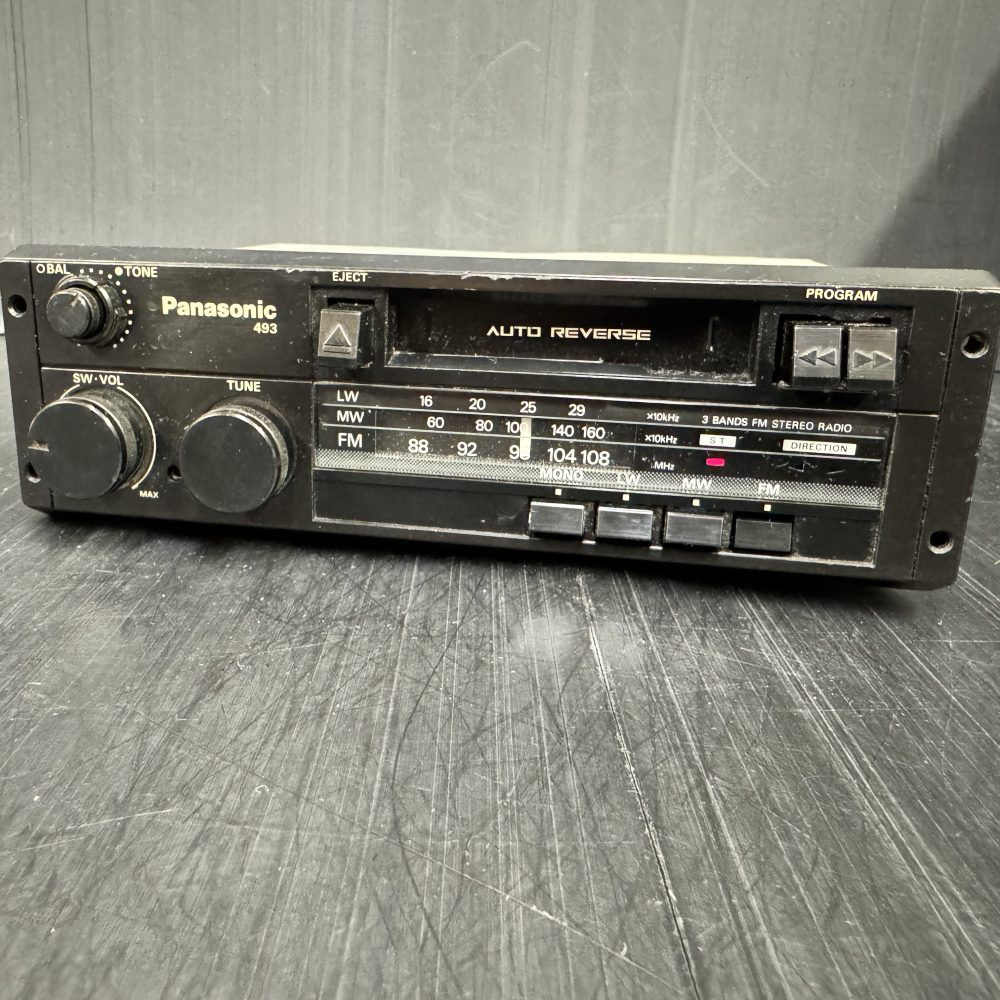 Old Classic Vw Panasonic 493 Car Radio Cassette Player