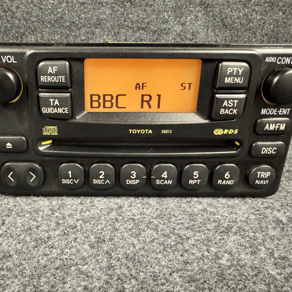 Toyota RAV4 cd head unit 86120-42130 model - 58812