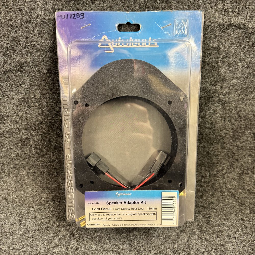 Ford Focus Car Radio Stereo Rear Speaker adaptors and wiring 130mm