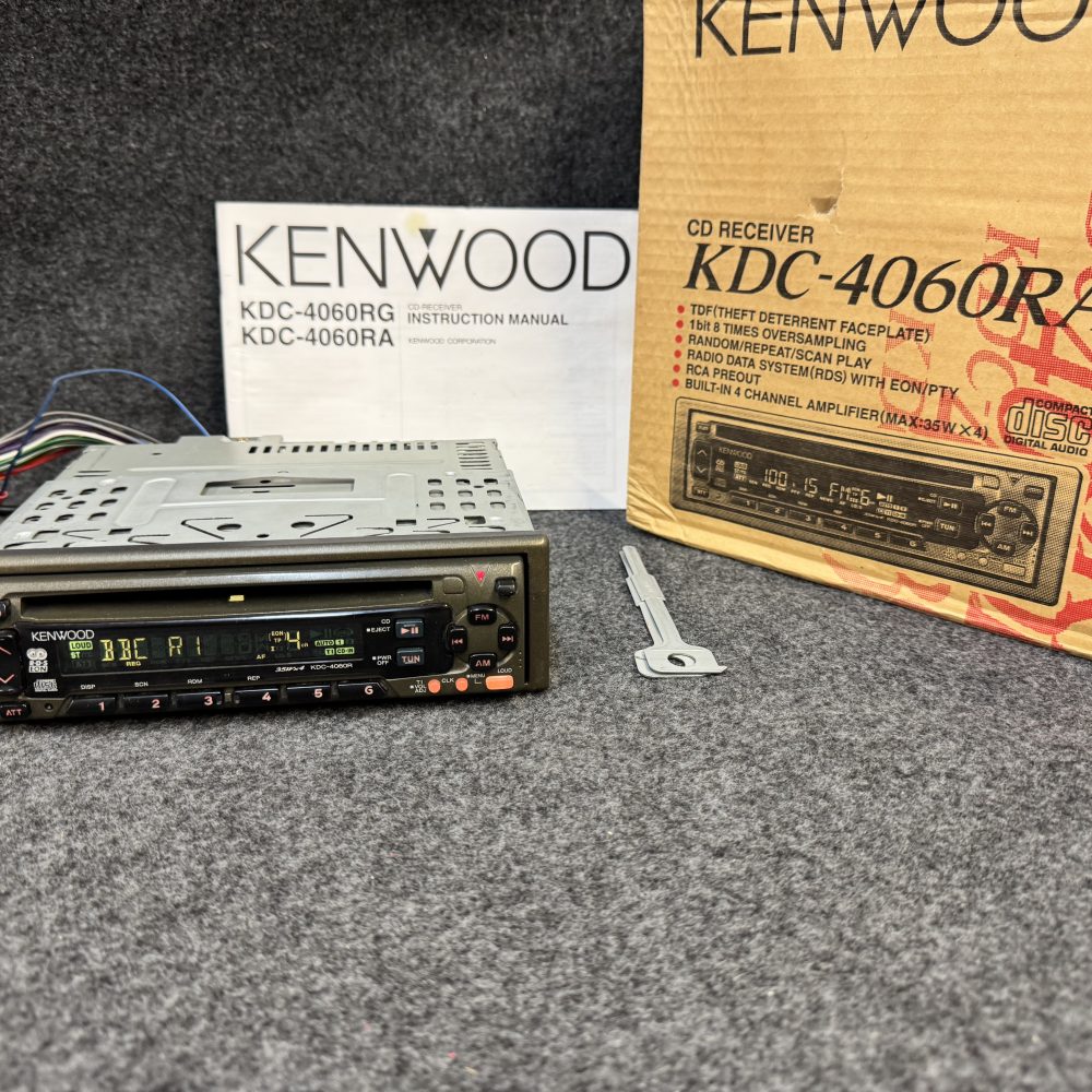 Old School Kenwood Car Radio Stereo Cd Player Kdc-4060r