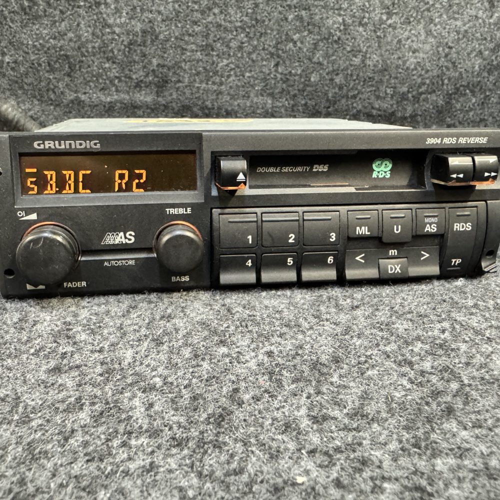 Grundig 3904 Rds Classic Retro Car Radio Stereo Cassette player WKC 3904 RDS