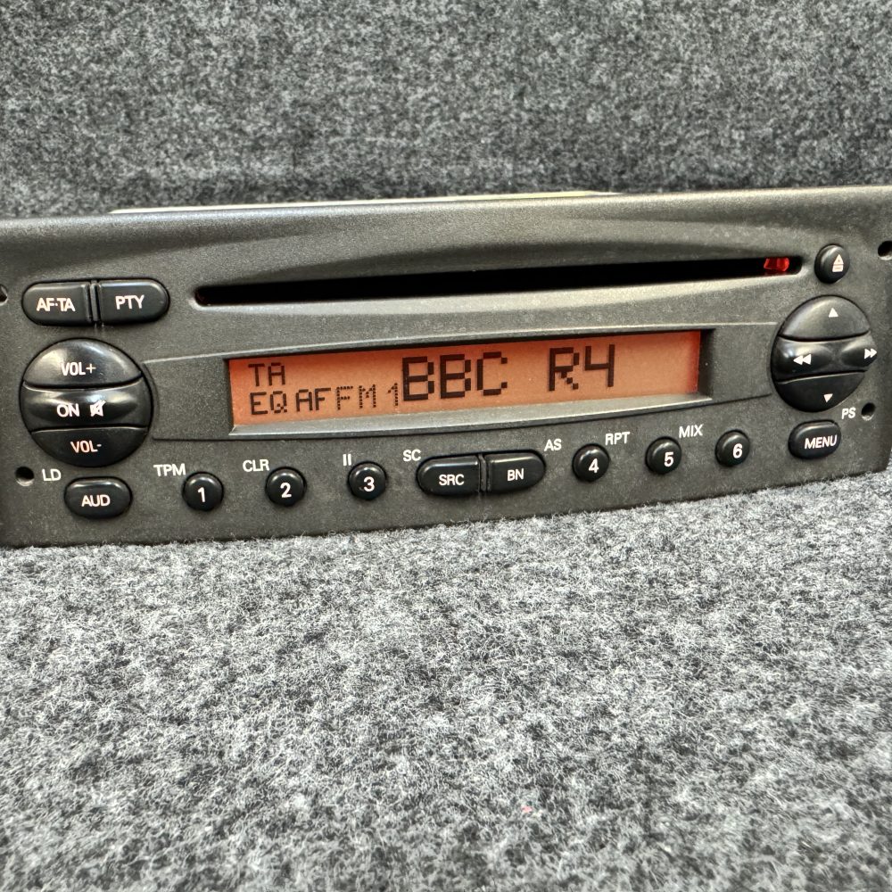 Fiat Ducato Blaupunkt car radio CD player with code