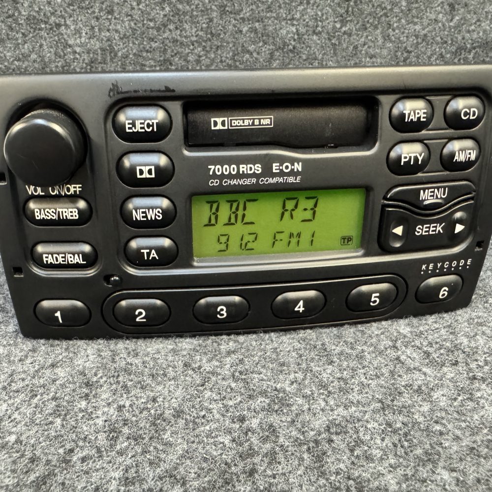 Ford 7000Rds Galaxy Mondeo car Radio Cassette with code - Rare model