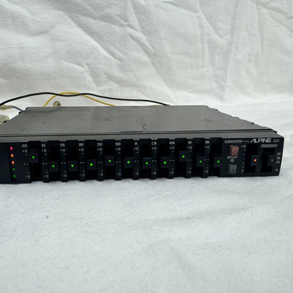 Alpine 3321 graphic equaliser 11 band 2 channel booster crossover