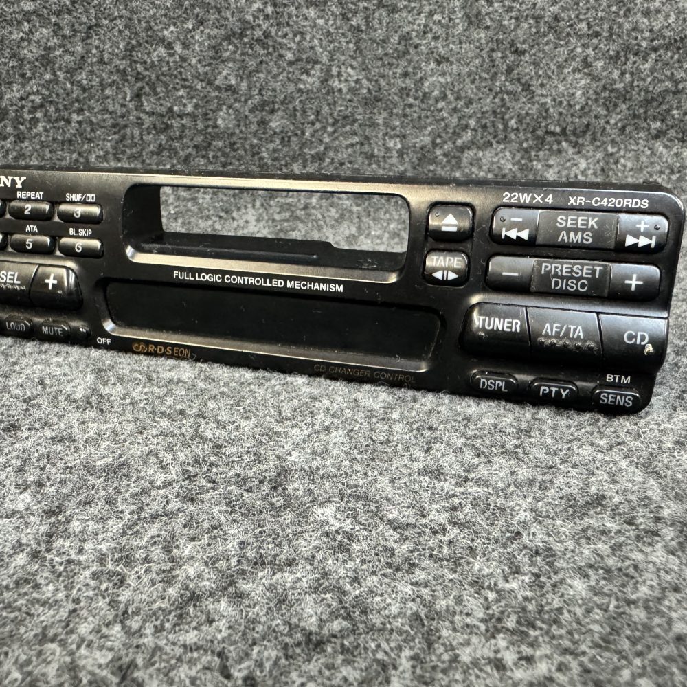 Sony Xr-C420rds Car Radio Stereo face front panel Facia only