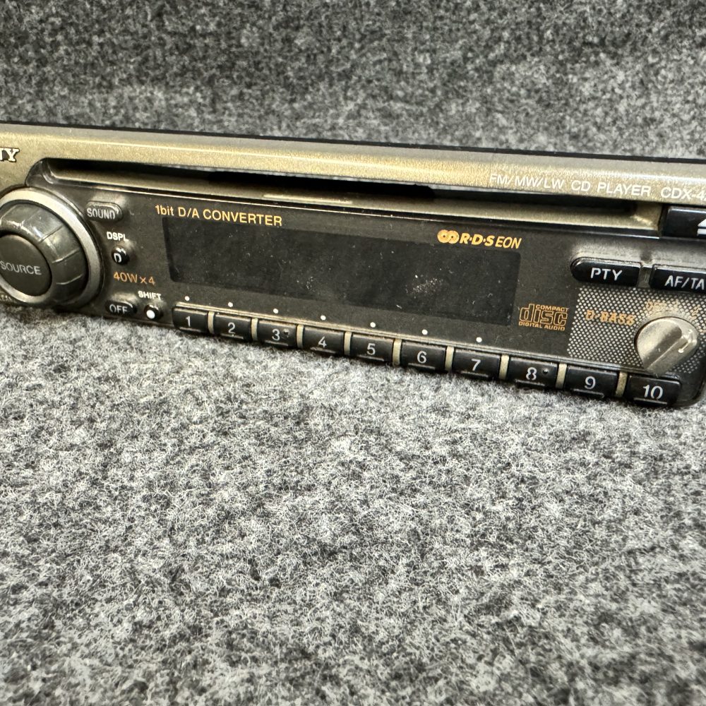 Sony Cdx-4270r Car Radio Stereo face front panel Facia only